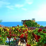Joro 4* Sveti Vlas